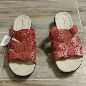 Croft & Barrow Sandals Size 8 NWT